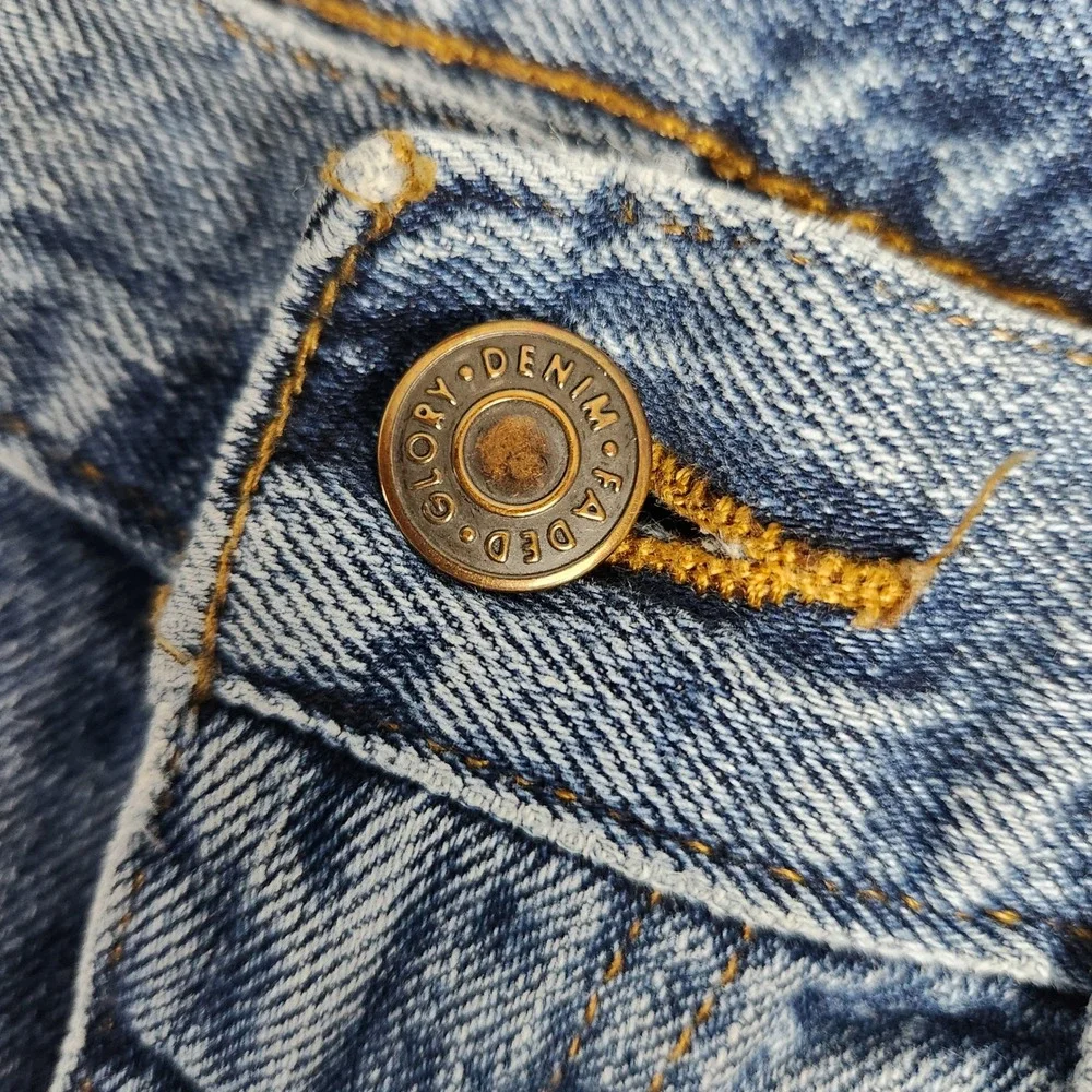 Faded Glory Jeans Mens 32x32 Blue Denim Whiskering Cotton Casual Straight Fit
